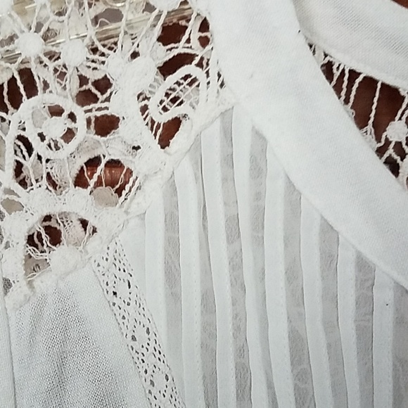 American Rag Blouse - Picture 3 of 6